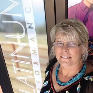 Meet your Posher, Debbie